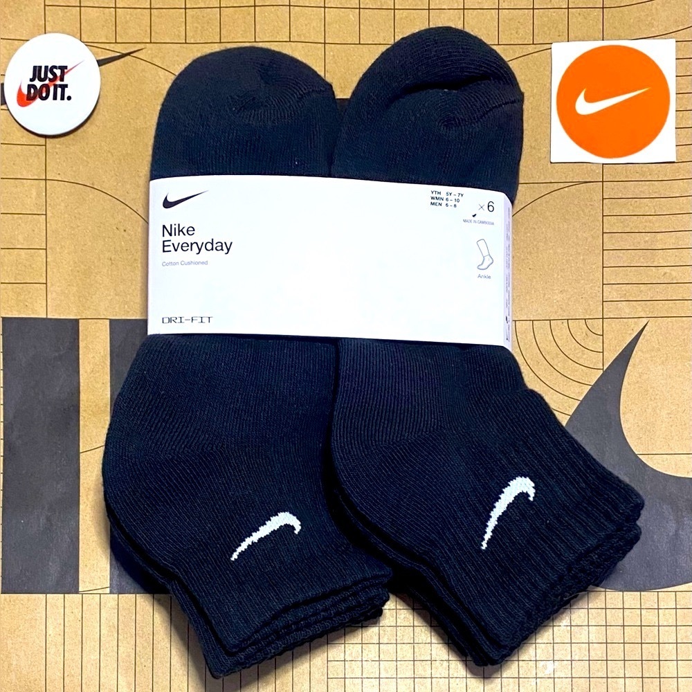 Nike dri-fit everyday Cotton cushioned ankle socks 6-pack SX7669-010